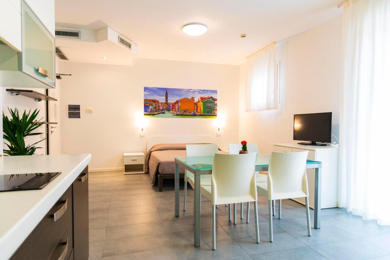 Residence Burano Lido di Jesolo Exterior foto